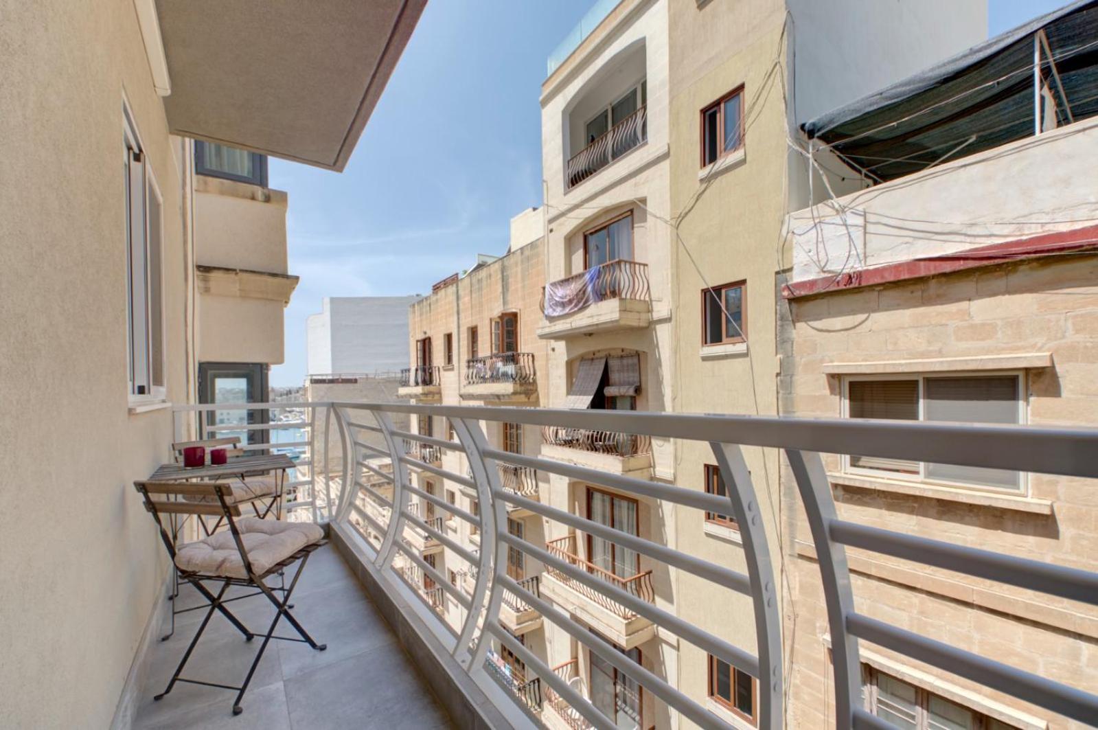 Modern Sliema Apartment Near Sea Εξωτερικό φωτογραφία
